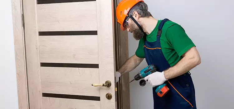 Replace Internal Door Handle with Lock Revere